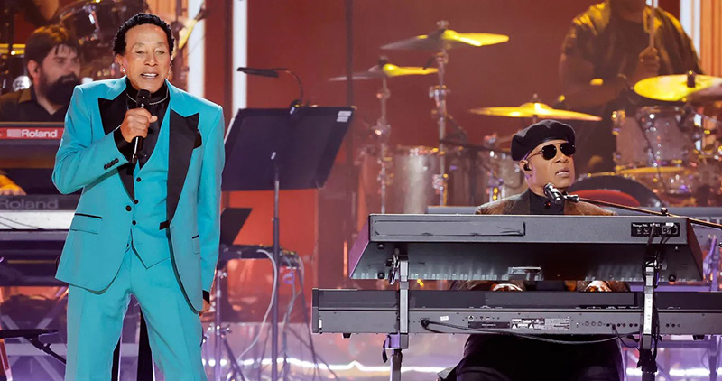 Stevie Wonder & Smokey at 2023 Grammy Awards